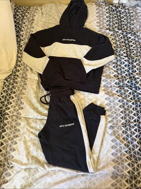 Primark Black & Light Gray Kids Hoodie Jogger Set